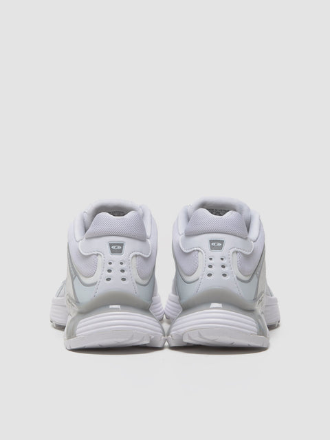 XT-WHISPER Sneaker in White & Lunar Rock