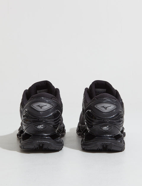 Wave Prophecy LS Sneaker in Black