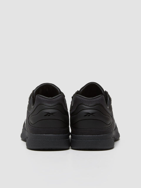 Hammer Pro LTD Sneaker in Black & White