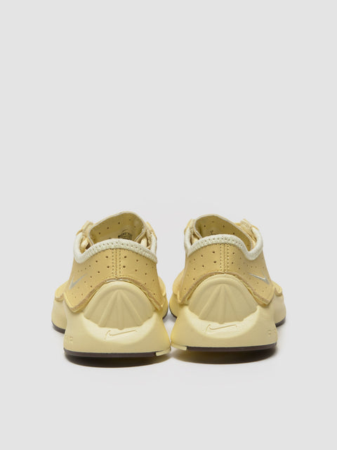 WMNS Air Superfly Sneaker in Soft Yellow & Alabaster