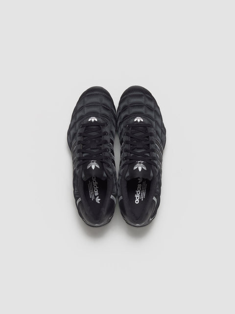 WMNS Adiracer LT Sneaker in Core Black & Silver Metallic