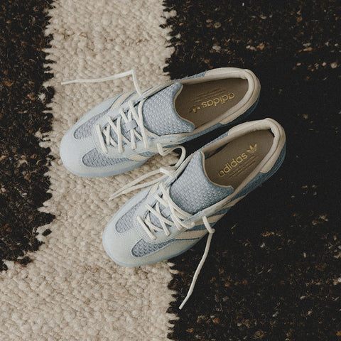 Gazelle Indoor