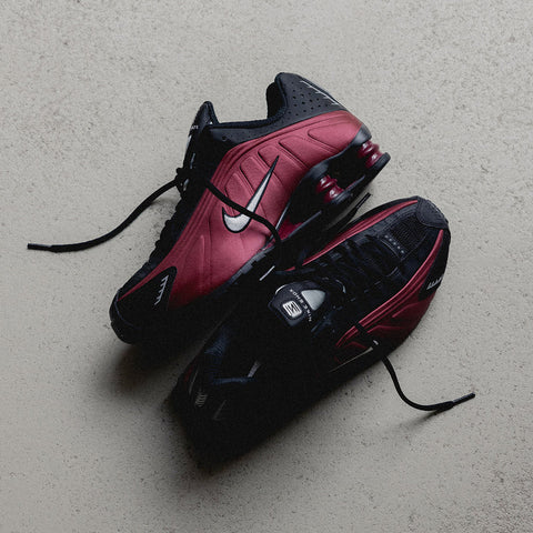 Wmns Shox R4