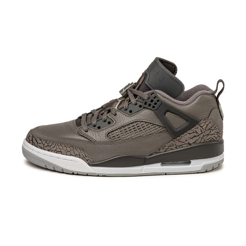 Jordan Spizike Low