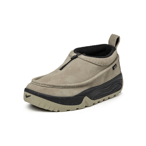 ACG Izy