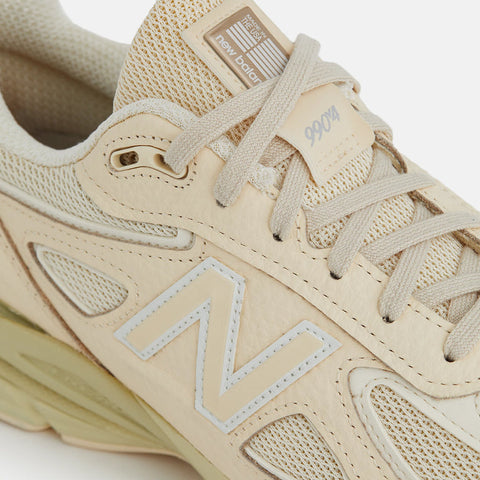 990 v4 *Made in USA*