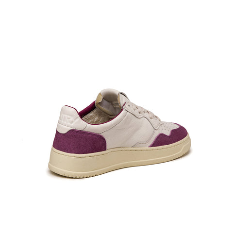 Medalist W *Goat / Suede*