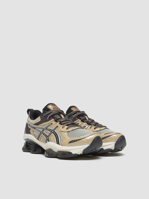 GEL-QUANTUM KINETIC Sneaker in Sand & Black