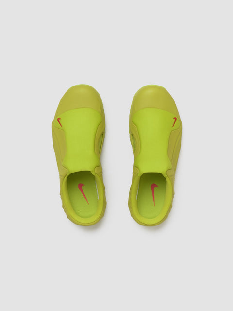 Clogposite Slide in Bright Cactus & Picante Red