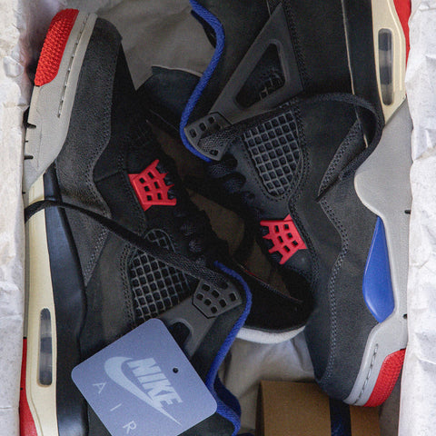 Air Jordan 4 Retro