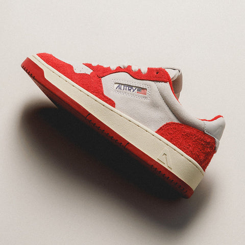 Medalist *Suede / Long Suede*