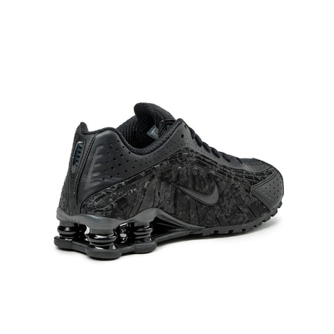 Wmns Shox R4