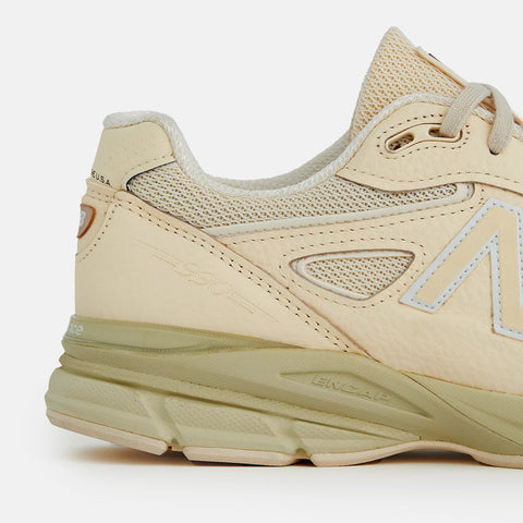 990 v4 *Made in USA*