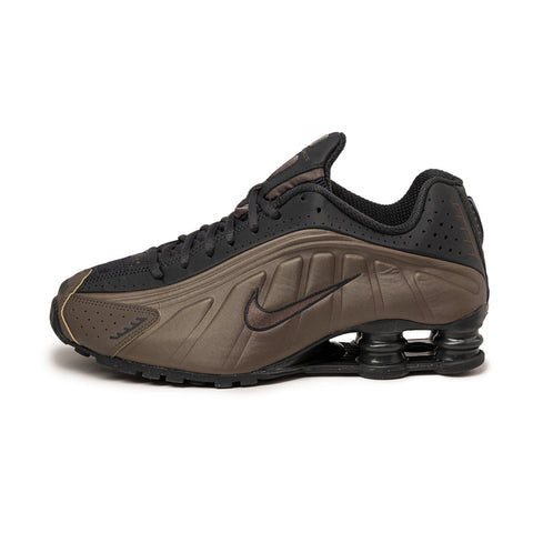 Wmns Shox R4