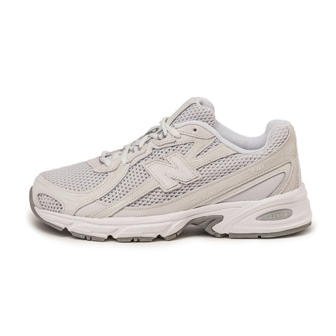740 v2