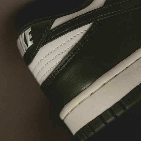 Dunk Low Retro
