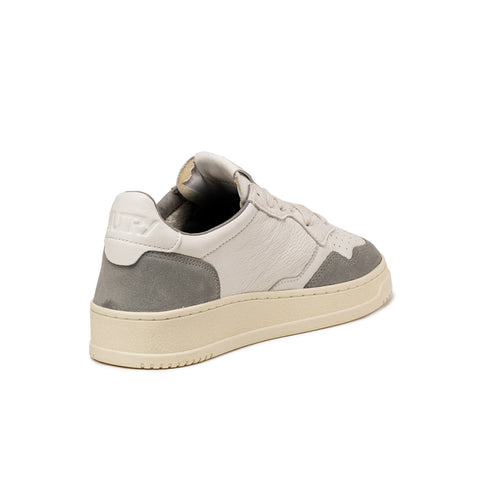 Medalist *Goat / Suede*