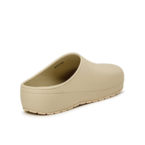 Classic Quiet Clog