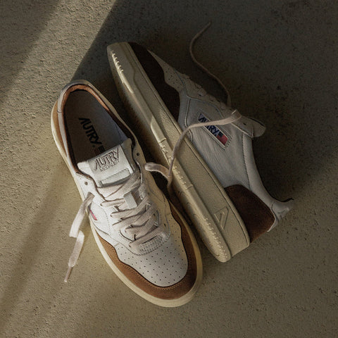 Medalist *Goat / Suede*