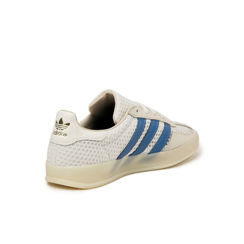 Gazelle Indoor