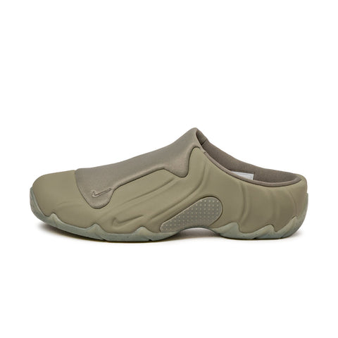 Clogposite