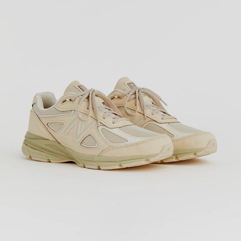 990 v4 *Made in USA*