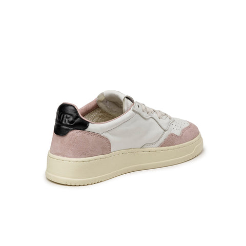 Medalist W *Goat / Suede*