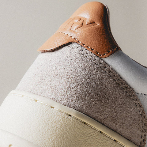 Medalist *Leather / Suede*