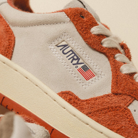 Medalist W *Suede / Long Suede*