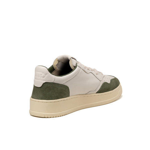 Medalist *Goat / Suede*