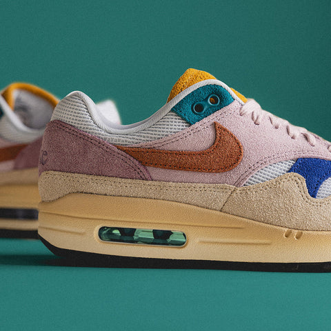Wmns Air Max 1