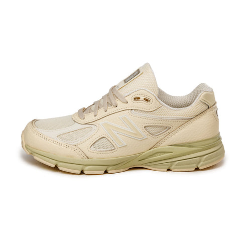 990 v4 *Made in USA*