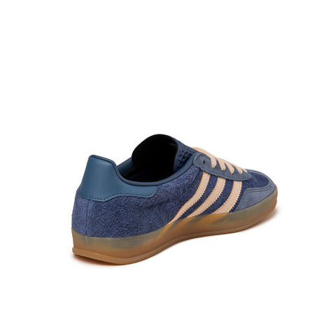 Gazelle Indoor