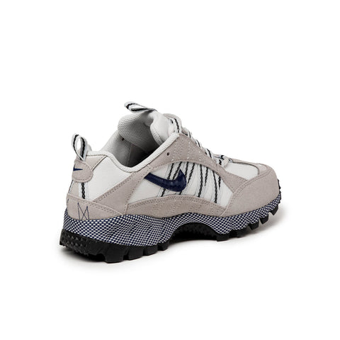 Wmns Air Humara