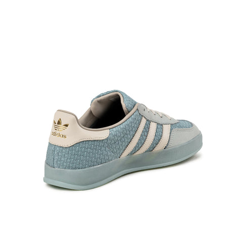 Gazelle Indoor