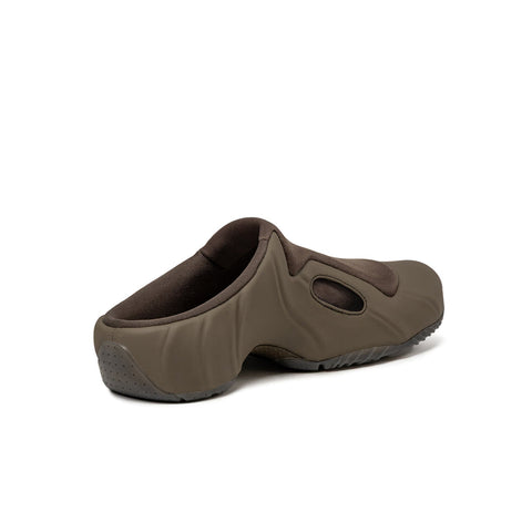 Clogposite