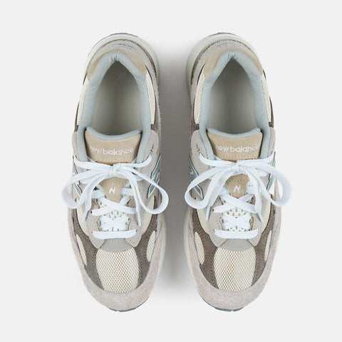 992 *Made in USA*