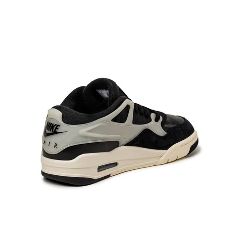 Air Jordan 4 RM